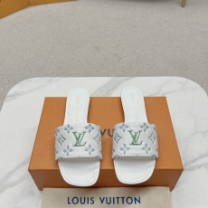 Louis Vuitton Slippers